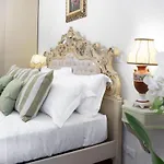 Sansedoni - Luxury Daire *